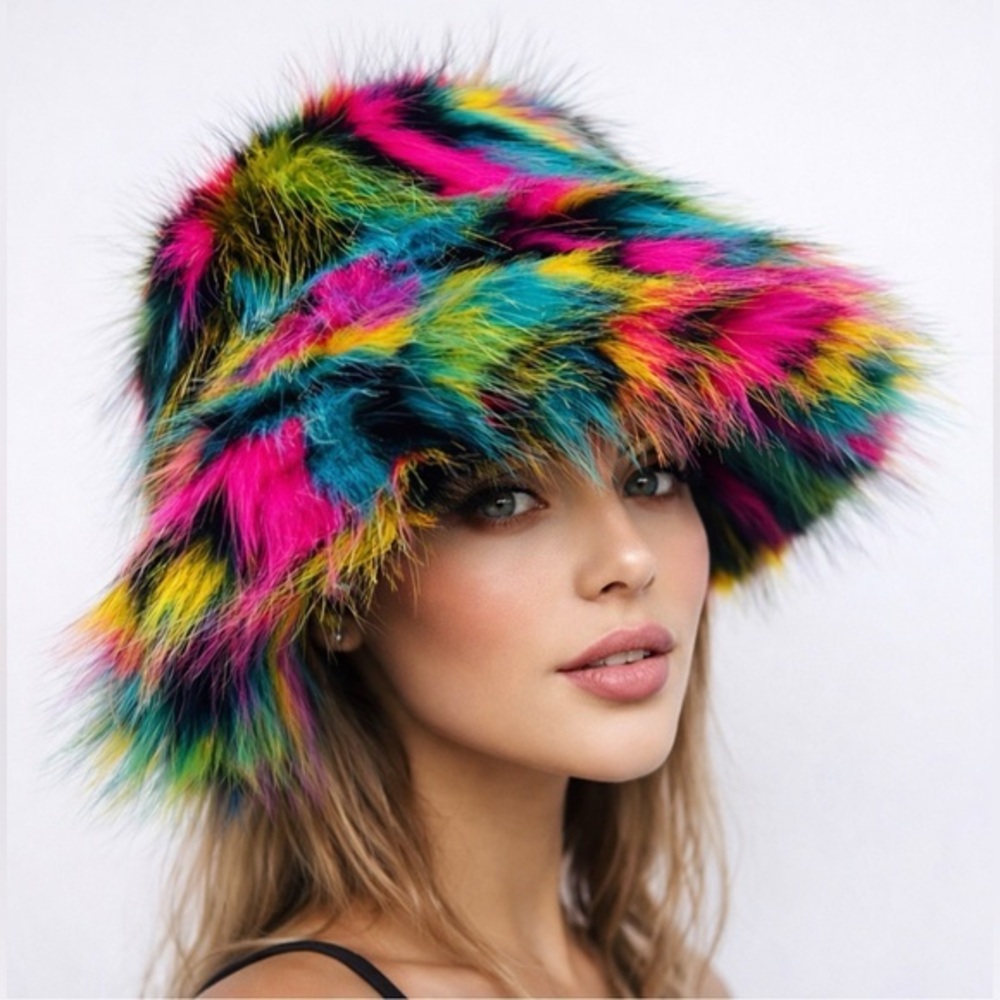 ✨NEW Multicolor Faux Fur Bucket Hat